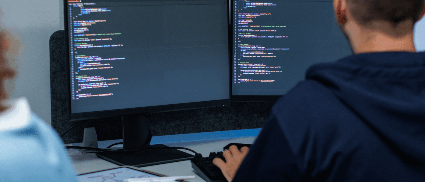 Mitä Python-kehittäjä tekee ja miten löytää ja palkata kokenut kehittäjä?
