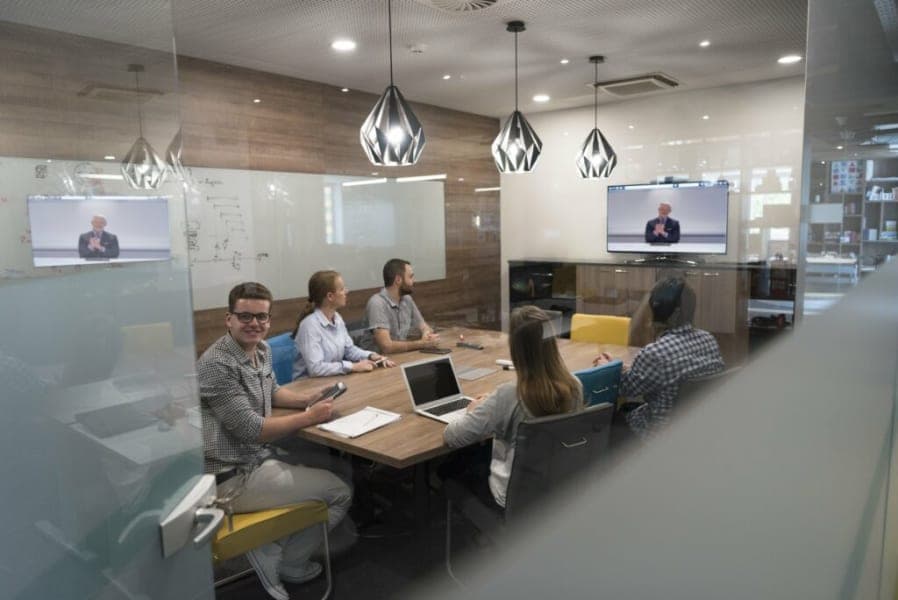 start-up-business-people-group-attending-videoconf-2021-08-26-15-56-36-utc-min-1024x684.jpg